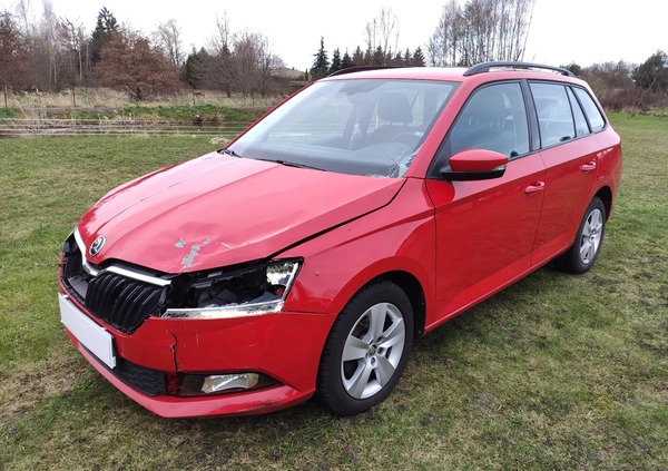 Skoda Fabia cena 39500 przebieg: 27000, rok produkcji 2020 z Rejowiec Fabryczny małe 704